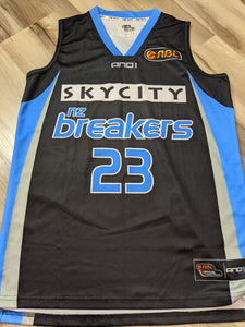 Autographed Pre-Owned Jersey - CJ Bruton 2014 New Zealand Breakers