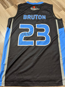 Autographed Pre-Owned Jersey - CJ Bruton 2014 New Zealand Breakers