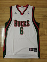 Load image into Gallery viewer, Autographed Collector&#39;s Jersey - Andrew Bogut Milwaukee Bucks