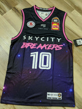 Load image into Gallery viewer, Collector&#39;s Jersey - Tom Abercrombie 2018-19 New Zealand Breakers